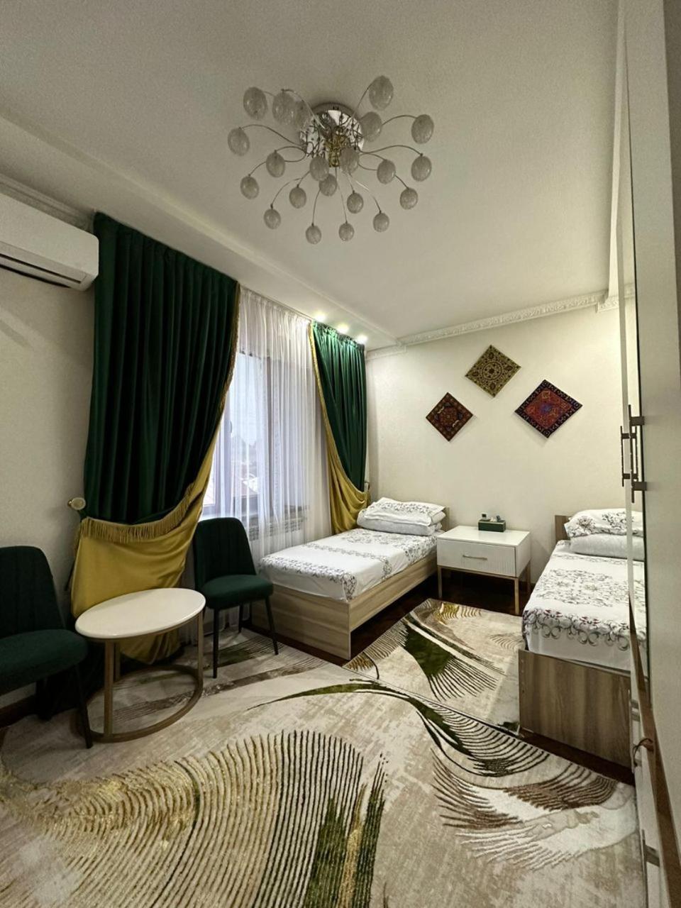 Хостел Sultan Saray Ош Екстер'єр фото