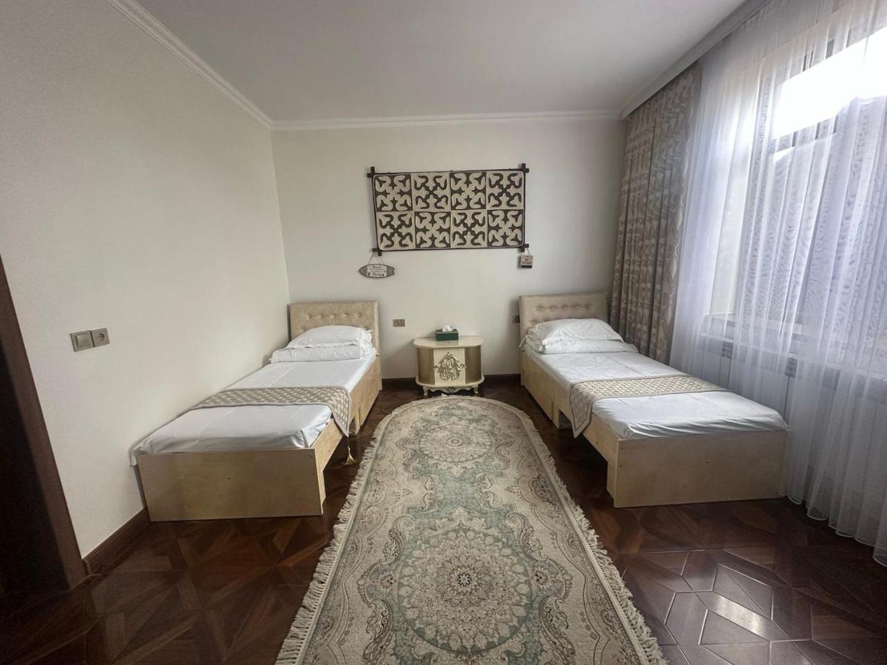 Хостел Sultan Saray Ош Екстер'єр фото